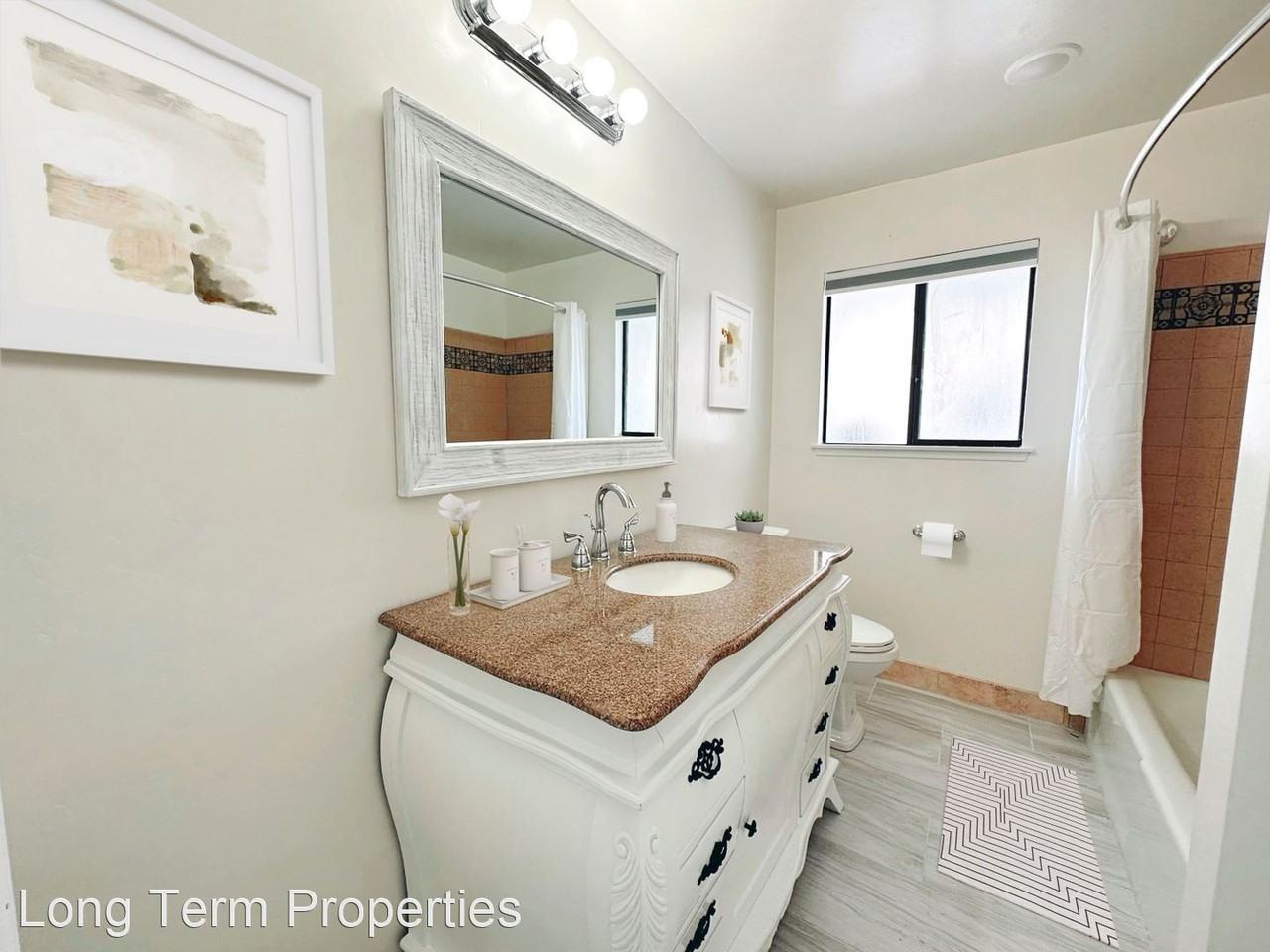 28410 Wimbleton Ln - Photo 3 of 8