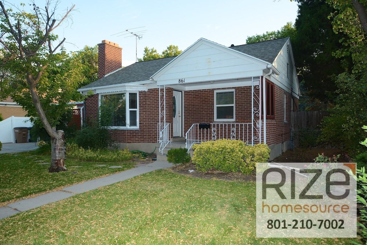 861 American Beauty Dr - Photo 3 of 28