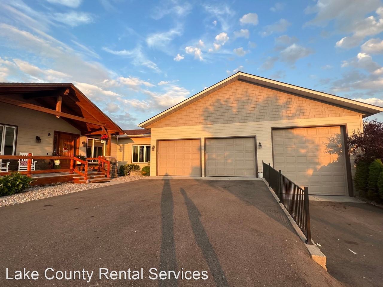 632 Hawk Dr - Photo 3 of 50