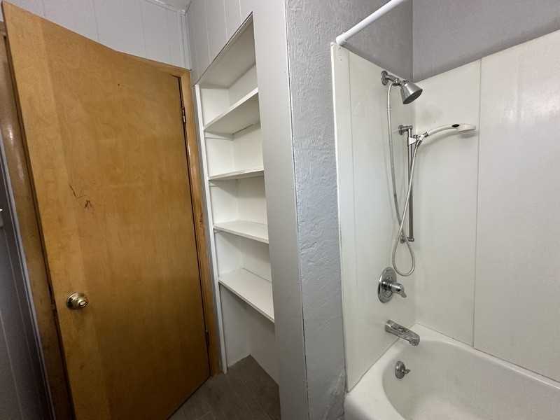 3207 Mount Vernon Rd Se - Photo 7 of 17