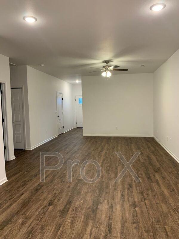 401 Alex Jordan Dr - Photo 3 of 16