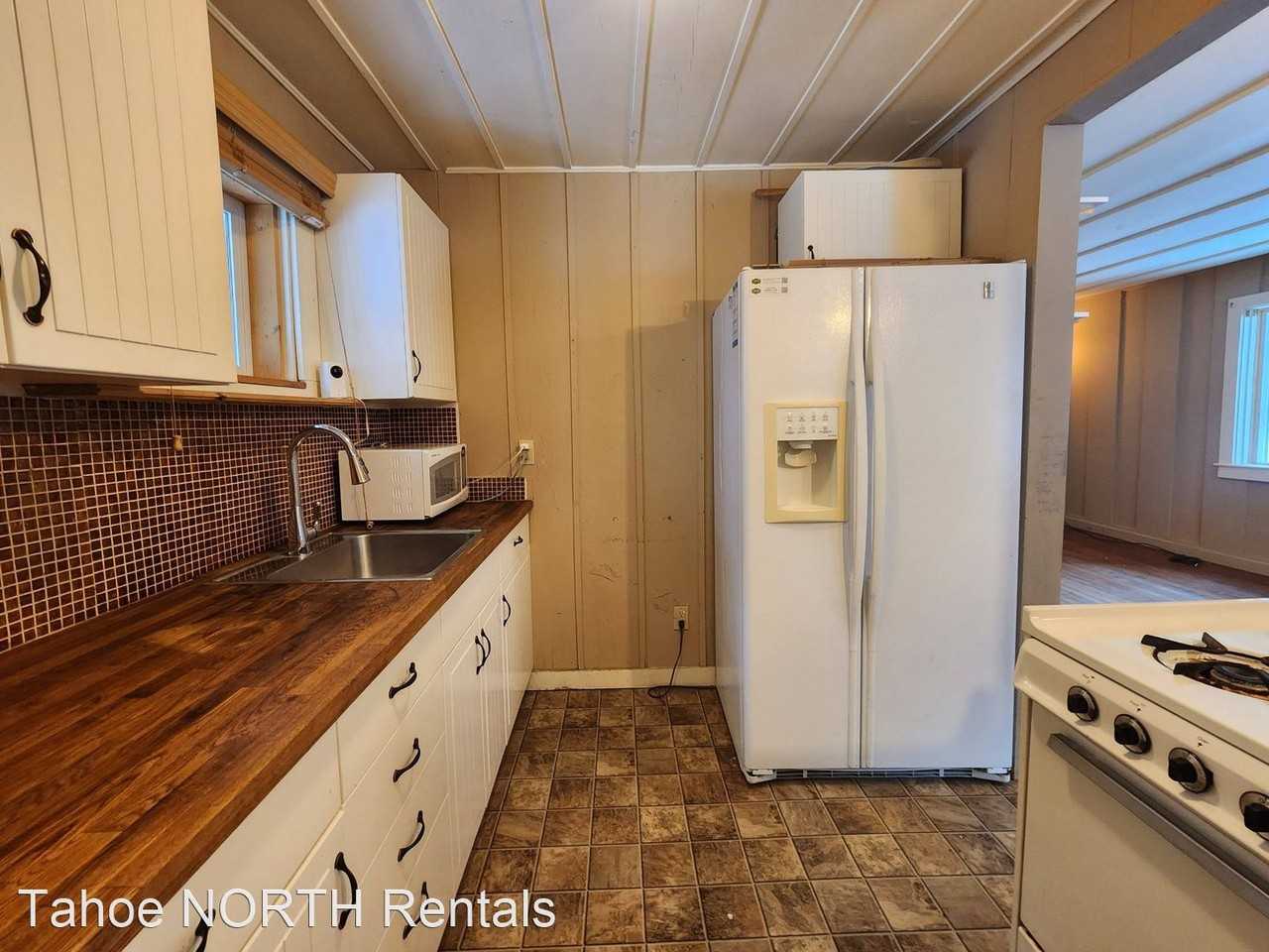 423 Fir St - Photo 3 of 50