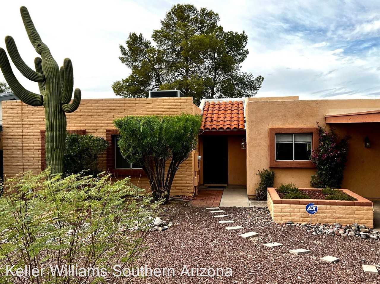 1422 S Moonflower Ln - Photo 2 of 43