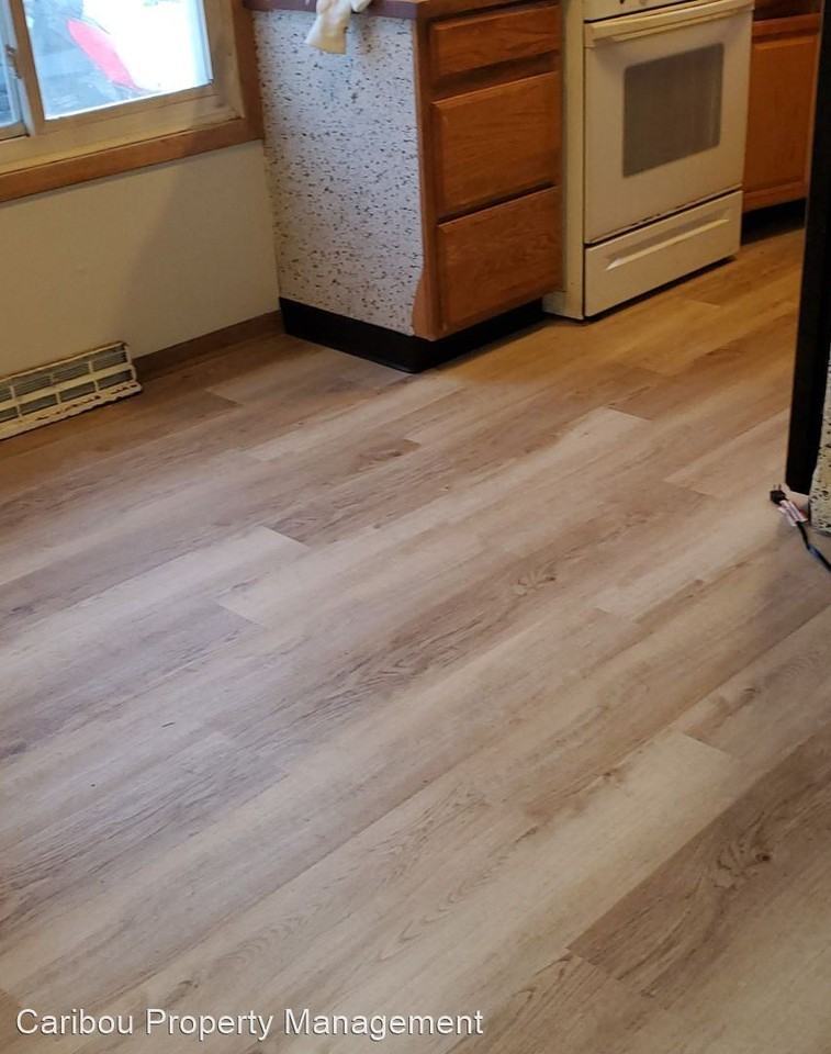 1409 & 1411 Loreen Drive - Photo 3 of 9