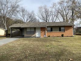 featured image of 4 Park Dr