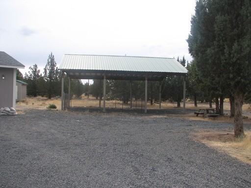 3580 SE Yuma - Photo 2 of 10