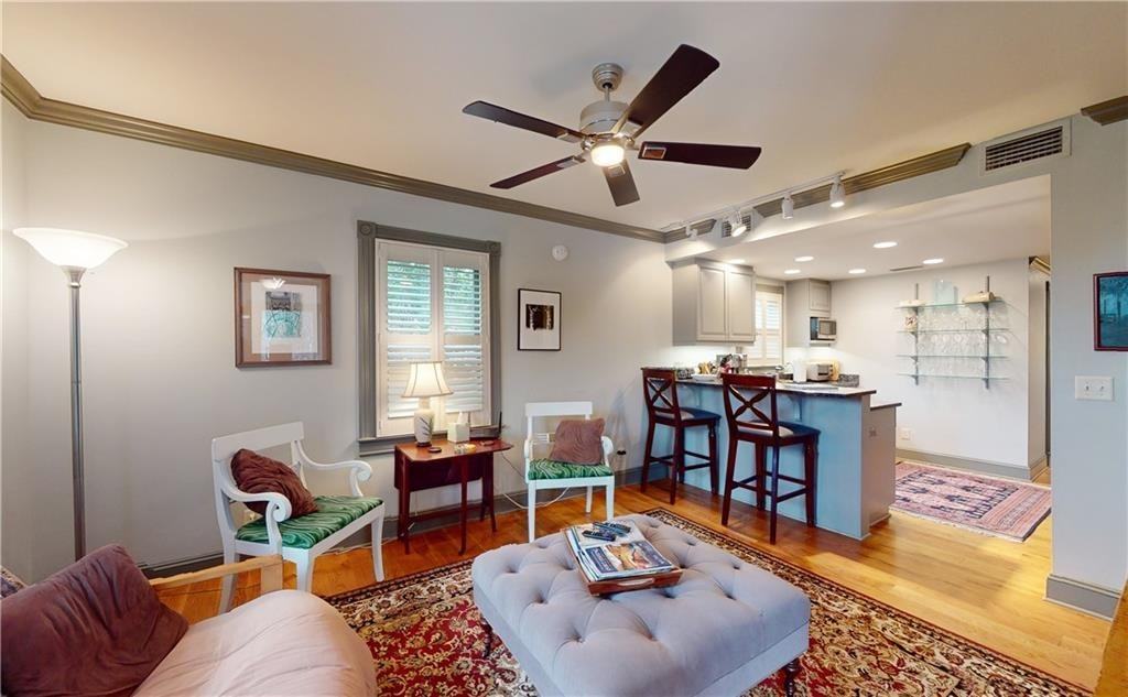 800A Howe St #A - Photo 6 of 24