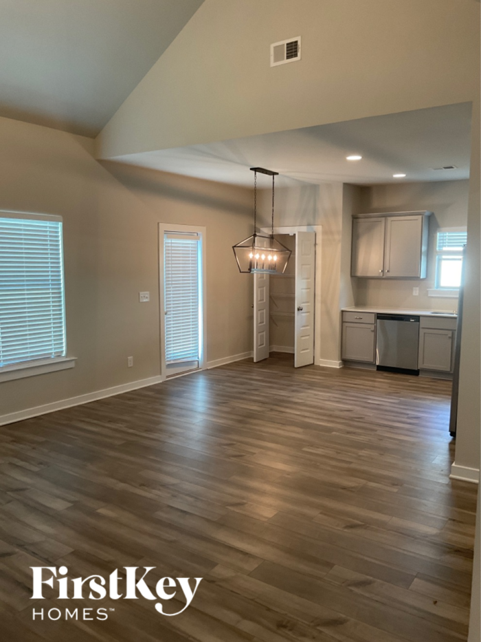 120 Avalon Way - Photo 3 of 6