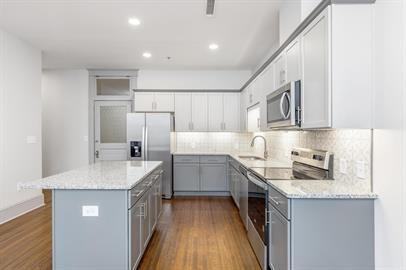 244 East Main Street - Photo 6 of 50