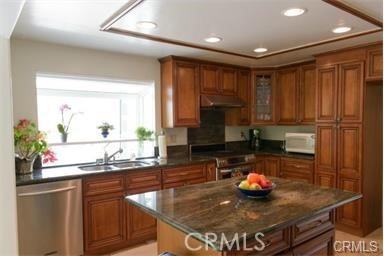 1228 Calle Vistaso - Photo 2 of 2