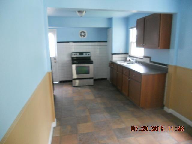 5301 Colton Dr - Photo 3 of 20