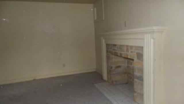 205 W Fuller St - Photo 3 of 17