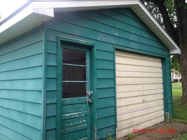 420 E Georgia St - Photo 2 of 12