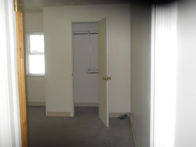 110 Waverly St - Photo 2 of 11