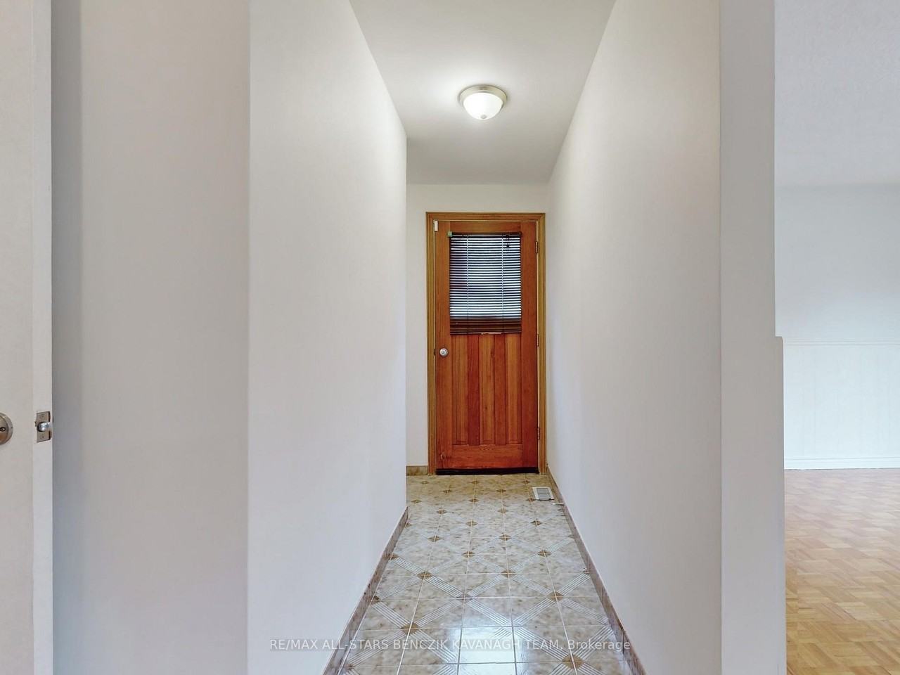 46 Pomander Road #None - Photo 3 of 6