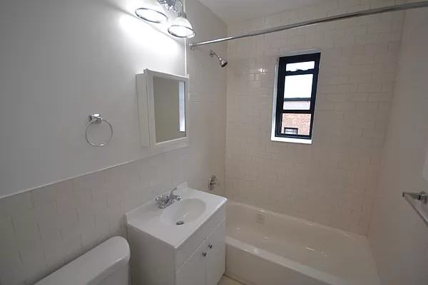 147-50 72nd Drive #3c - Photo 3 of 6