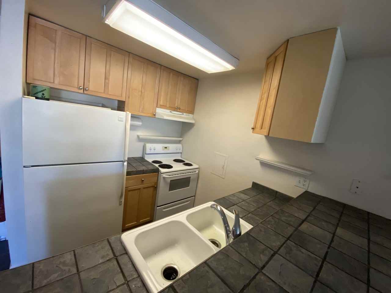 5585 Pacific Coast Highway #170 - Photo 4 of 21