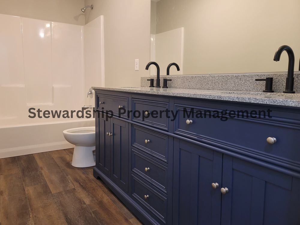 4573 Evangel Ave Nw - Photo 3 of 11