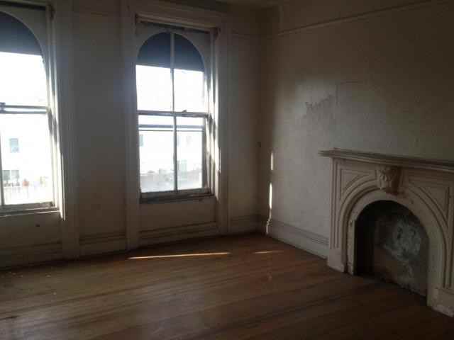 19 Delaware St - Photo 3 of 5