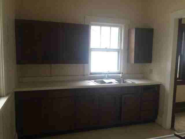 217 S 1st St - Photo 2 of 22