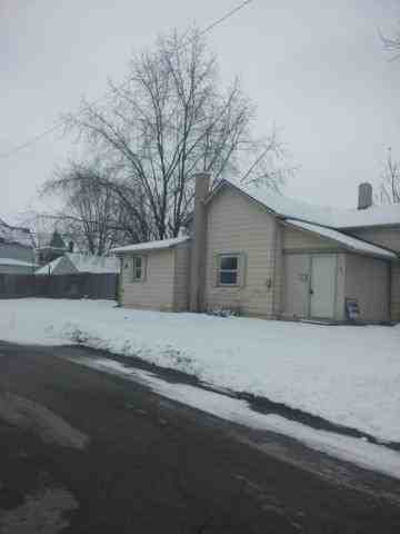 301 S Black St - Photo 2 of 3