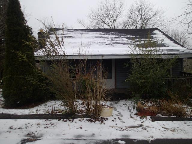 2809 Gene Rainwater Ln - Photo 2 of 5