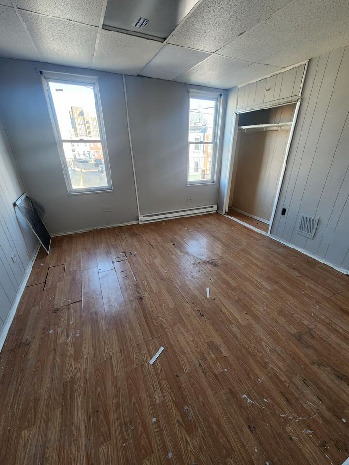 2028 E Elkhart St #1 - Photo 6 of 14