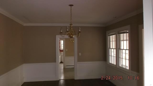 209 Halifax St - Photo 3 of 12