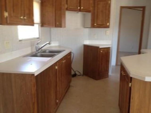 5562 Midway Rd - Photo 2 of 23