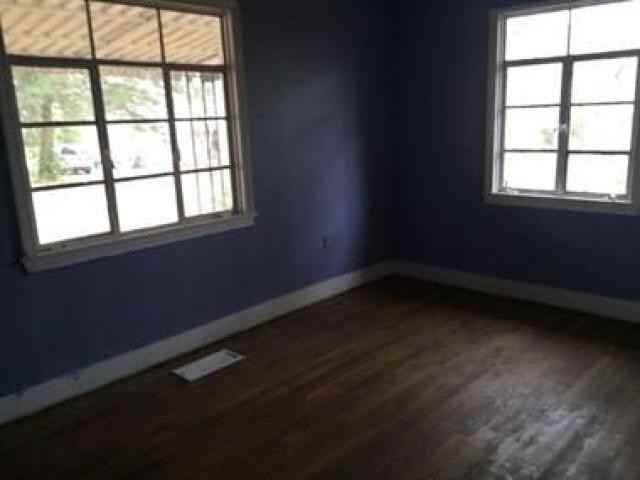 220 South Ave - Photo 3 of 7