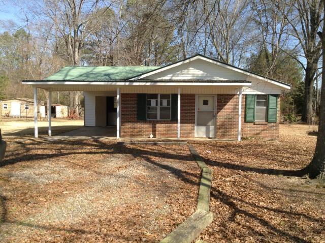 122 10th St NW - Photo 3 of 13