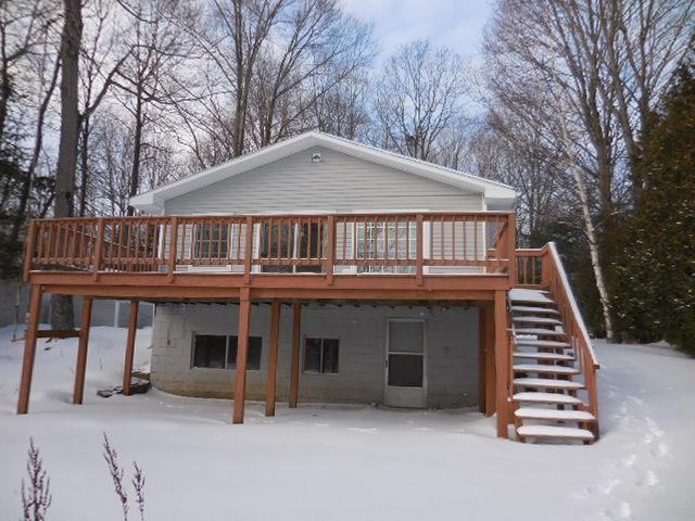 4820 Beech Dr - Photo 2 of 14