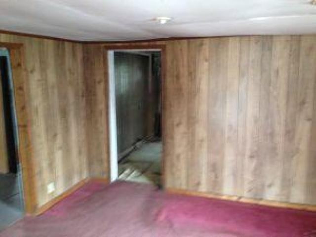 440 Sixth St - Photo 2 of 10