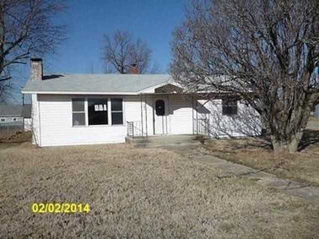 103 W Garfield Ave - Photo 2 of 9