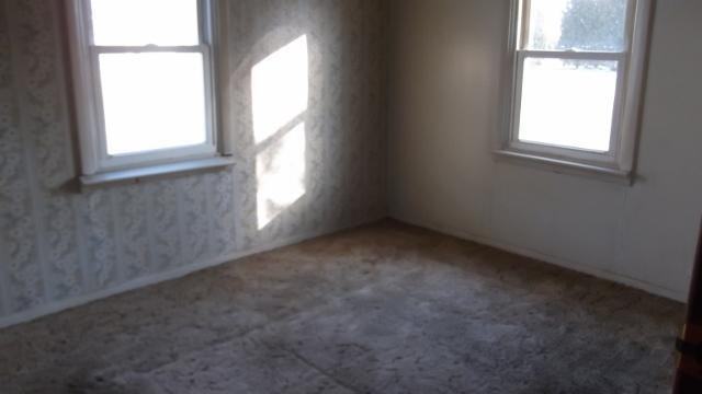 2222 Hunter Ave - Photo 2 of 13