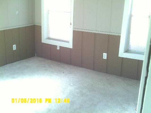 2214 15th Ave - Photo 3 of 9