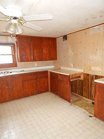 1253 County Rd 1215 - Photo 3 of 11