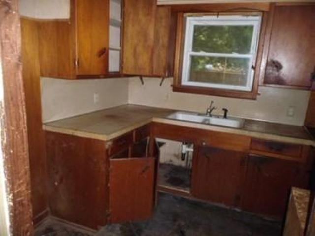 3107 Hamilton St - Photo 2 of 10