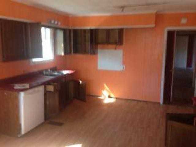 708 W Main St - Photo 2 of 18