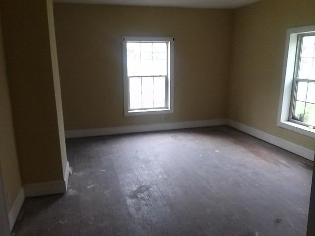 307 S Howard St - Photo 3 of 12