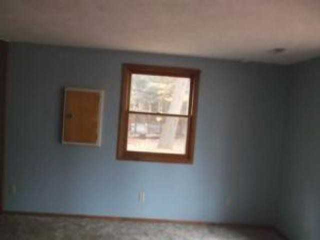 10182 Bertrand Blvd - Photo 2 of 7