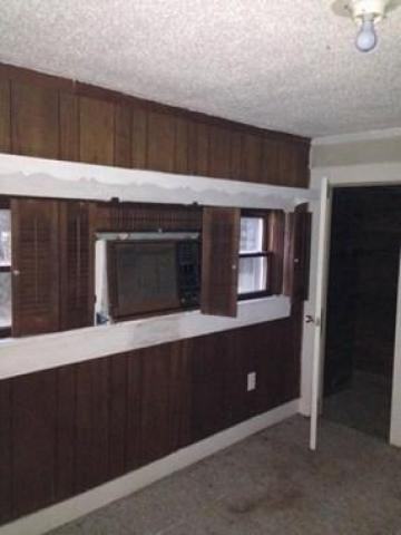 3335 Hardmoney Rd - Photo 3 of 13