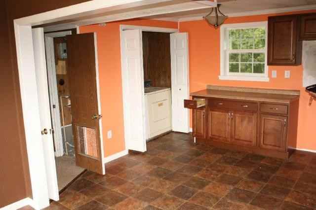 12 Stone Rd - Photo 3 of 18