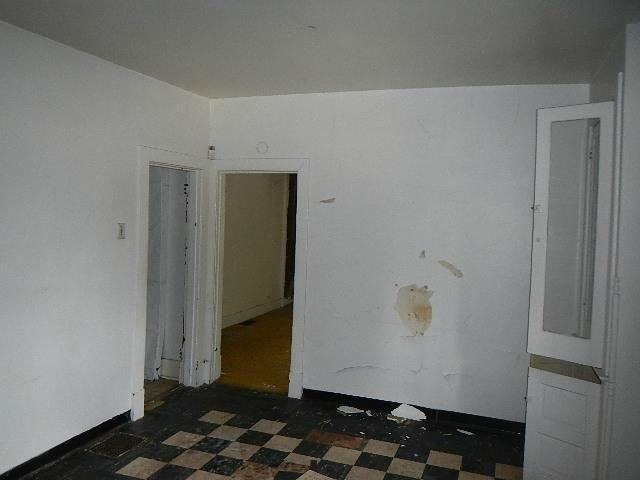 933 Summit Ave - Photo 3 of 14