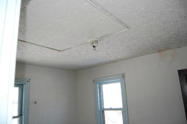 846 Ridge Ave - Photo 3 of 18