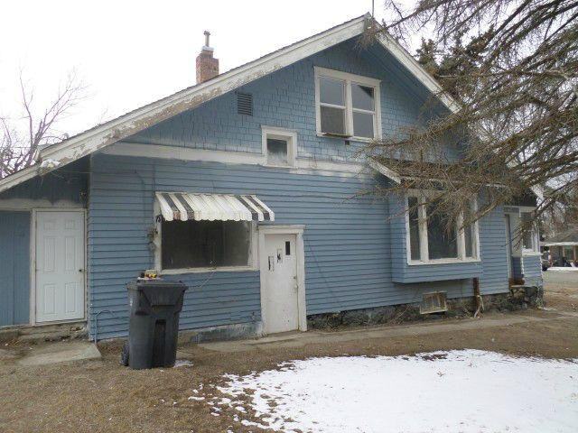 311 W D St - Photo 2 of 7