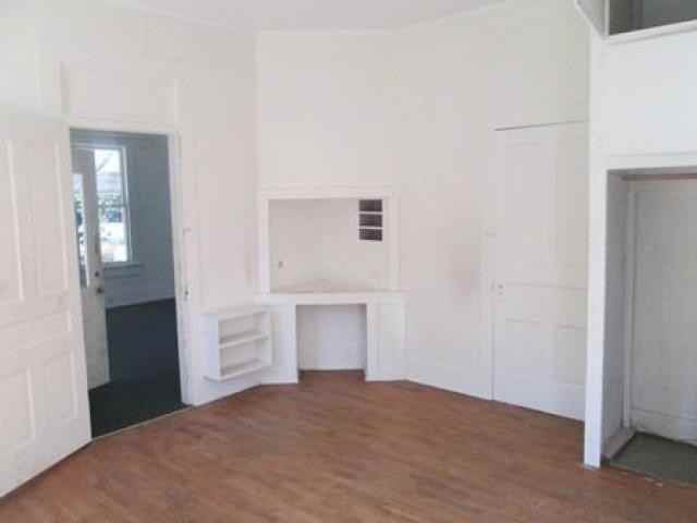 129 N Broad St - Photo 3 of 15