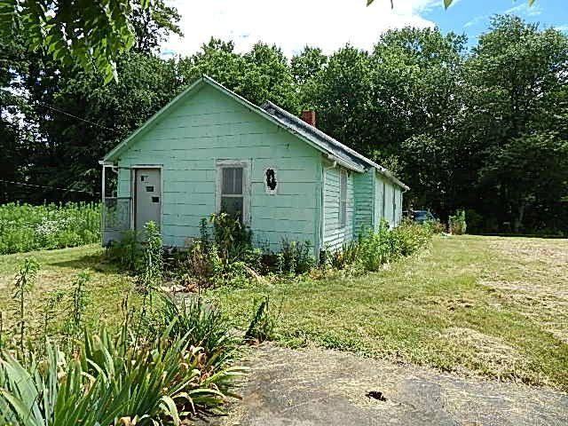 269 Hamby Ln - Photo 3 of 6