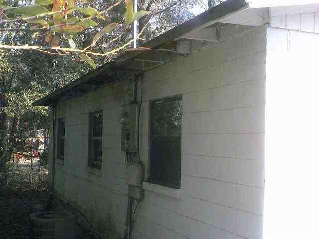 1607 E 7th Plaza - Photo 3 of 5