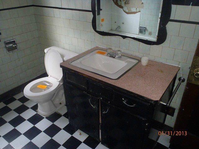 226 E Lucius Ave - Photo 3 of 5